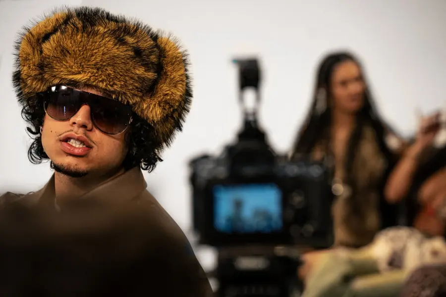 Camera rolling on a 0120 music video set.